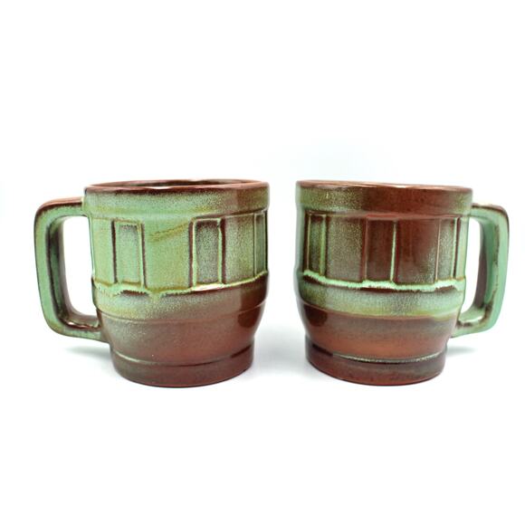 Pair of Frankoma Avocado Green "Wagon Wheel" Mugs - Picture 1 of 13